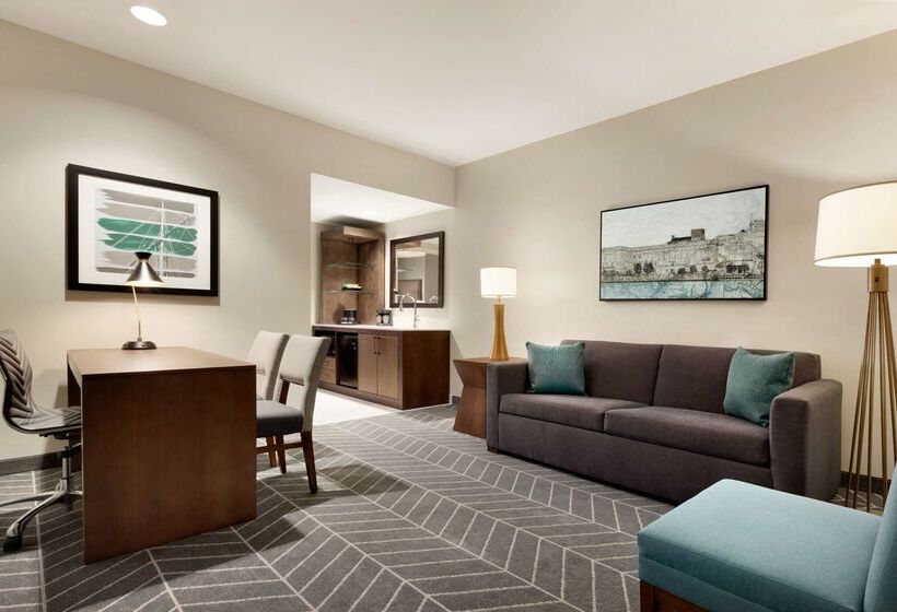 هتل Embassy Suites By Hilton Wilmington Riverfront