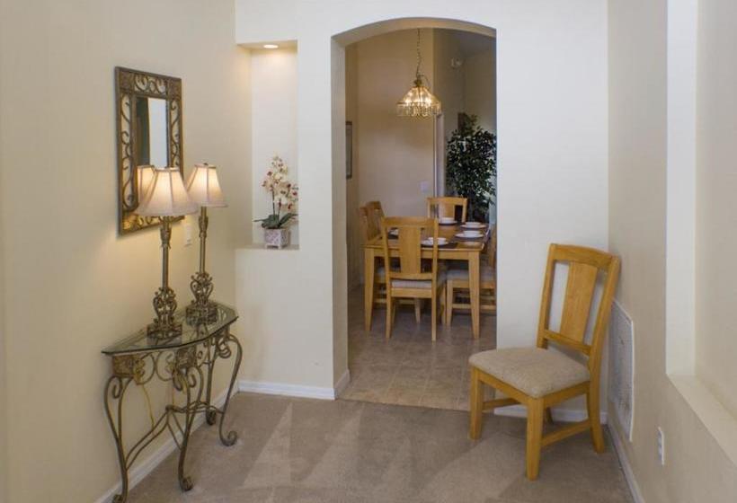 فندق Mark's Sunrise Lakes Villa