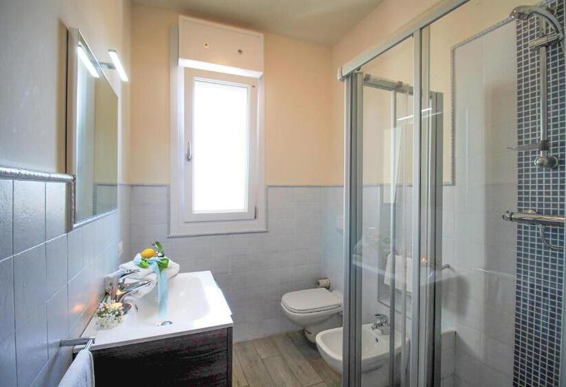 هتل Residence Felice