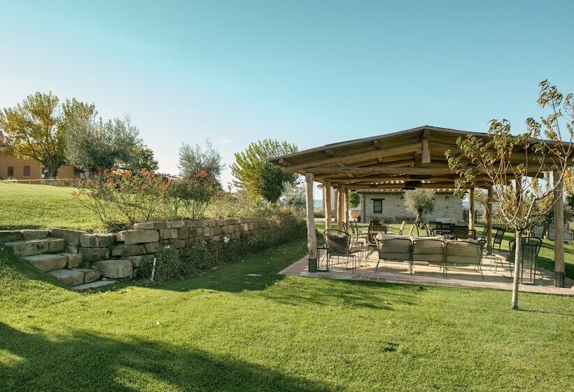 فندق Tenuta Dei Mori Wine Relais Events