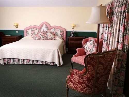 Reddans Of Bettystown Luxury Bed & Breakfast, Restaurant And Bar