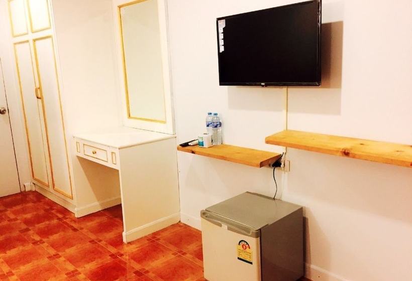 هاستل Rc Guest House