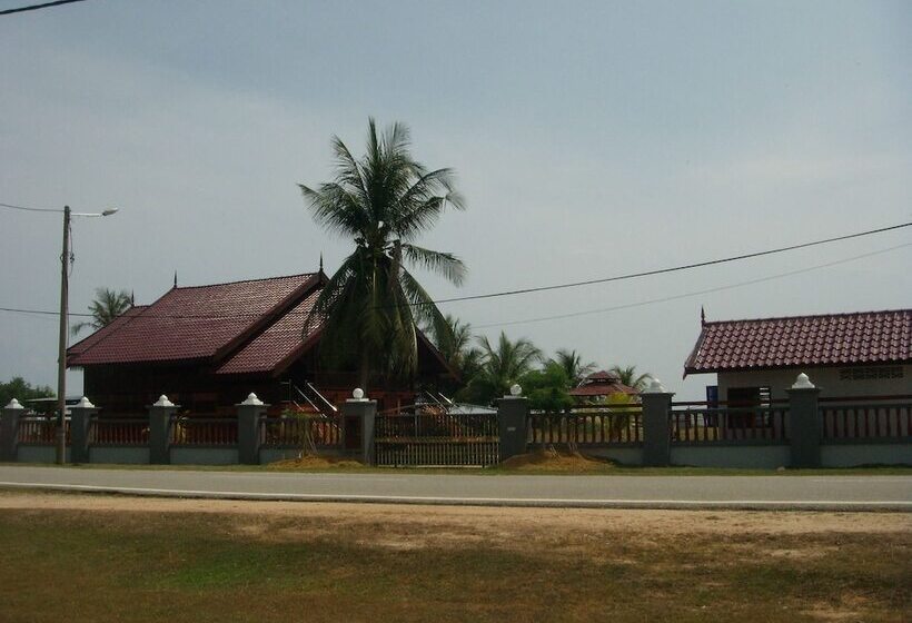 Bayu Beach Penarek