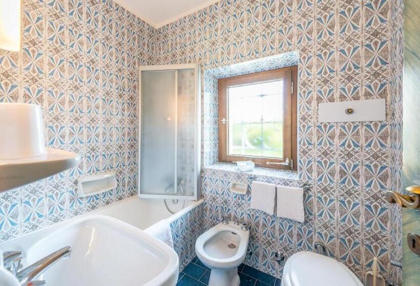 تختخواب و صبحانه Haus Oberhofer