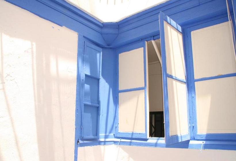 De Cadiz Cadi Hostel