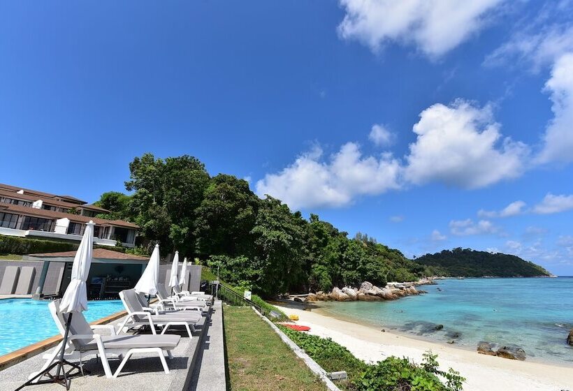 هتل Asara Private Beach Resort