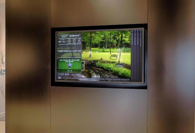 בית מלון כפרי Courtyard By Marriott Albany Clifton Park