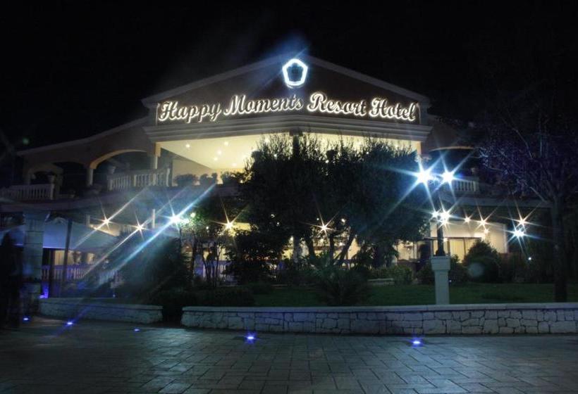 هتل Happy Moments Resort