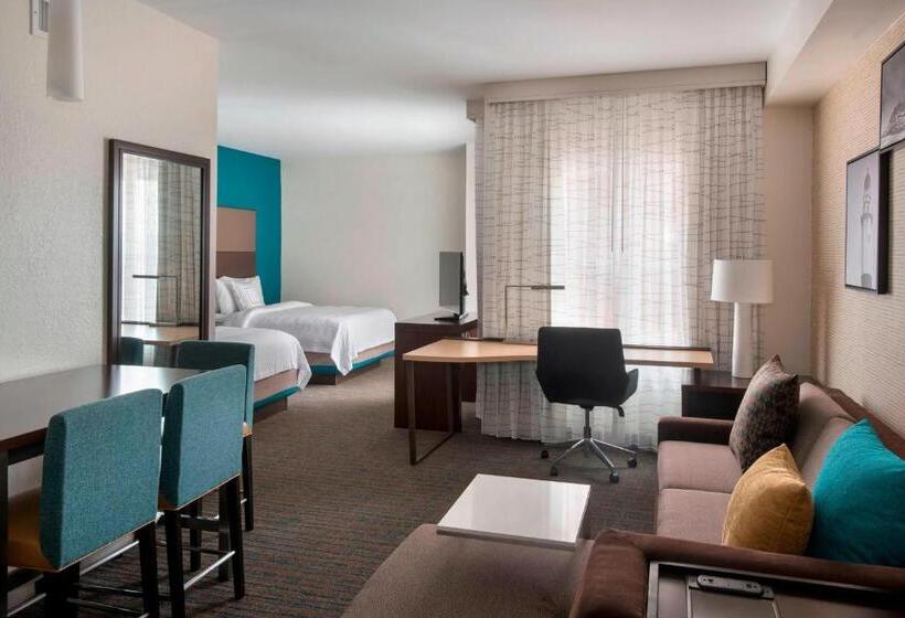 בית מלון כפרי Residence Inn By Marriott New York Long Island East End