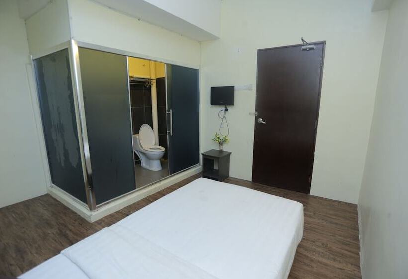 Jam Hotel Near Erl Salak Tinggi Sepang