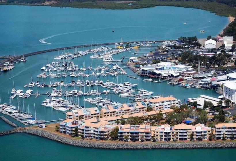 Shelly Beach Motel