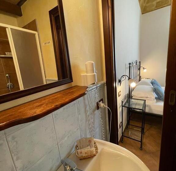 تختخواب و صبحانه Ai Dammusi Rooms