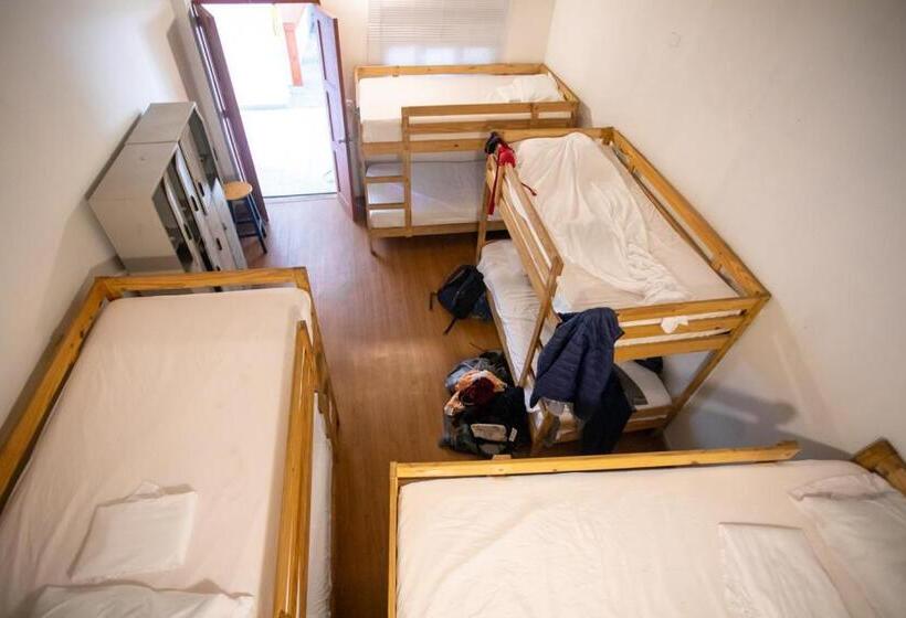 تختخواب و صبحانه La Vaina Cali