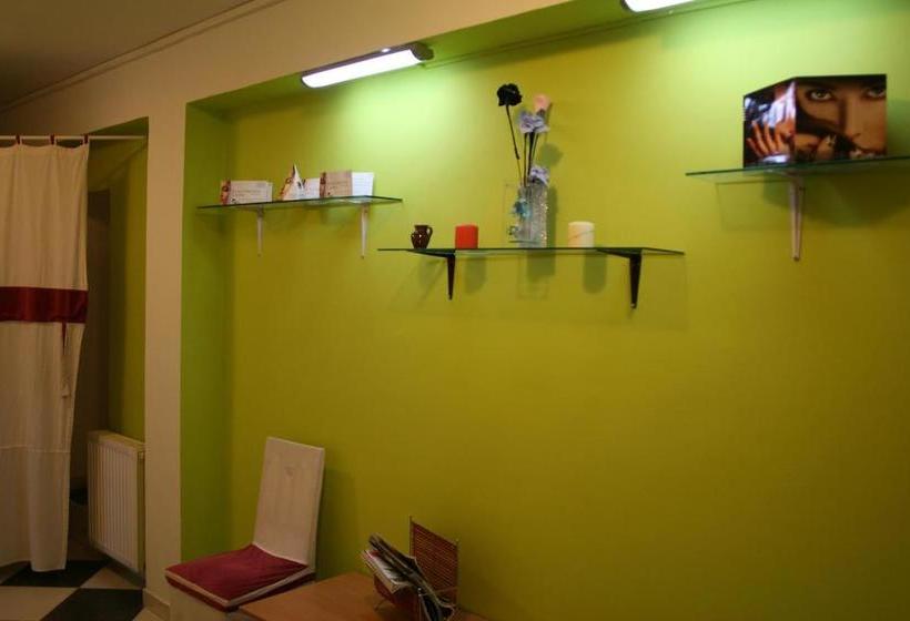 مبيت وإفطار Rooms Centar