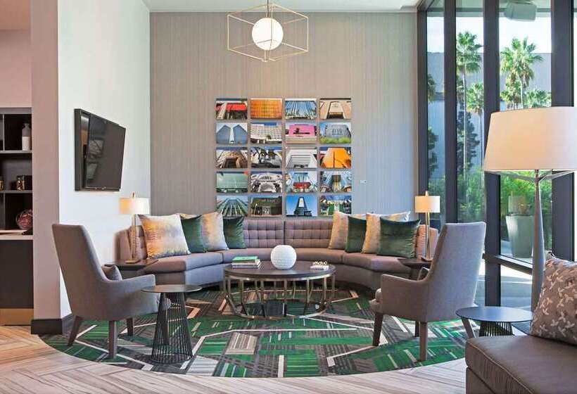 H Hotel Los Angeles, Curio Collection By Hilton