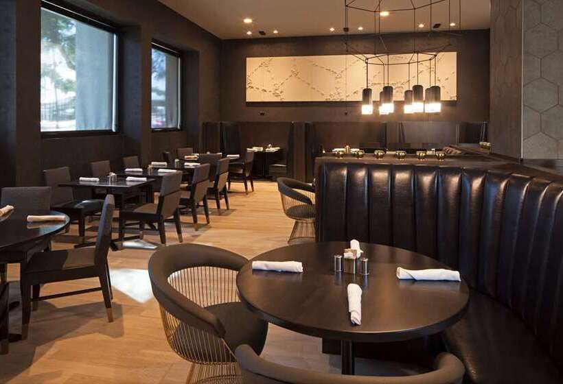 H Hotel Los Angeles, Curio Collection By Hilton
