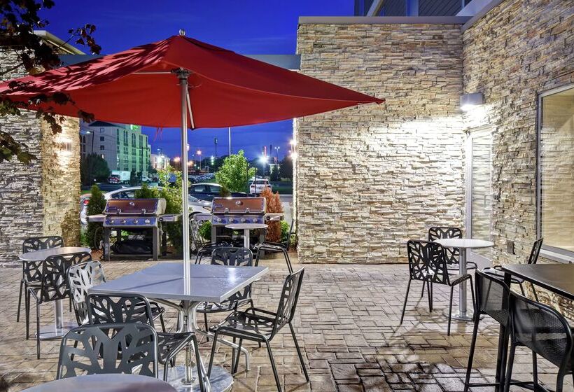 فندق Home2 Suites By Hilton Springfield North