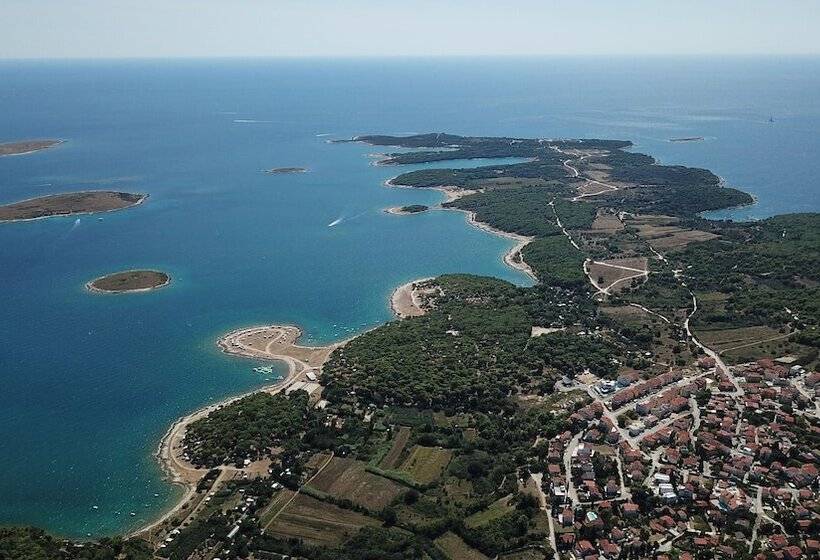 Premantura Resort   Hotel & Restaurant