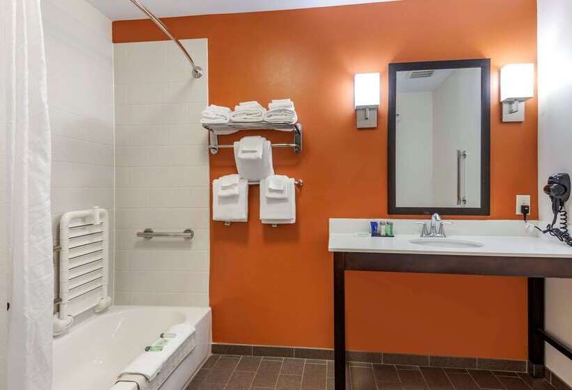 هتل Sleep Inn & Suites Moab Near Arches National Park