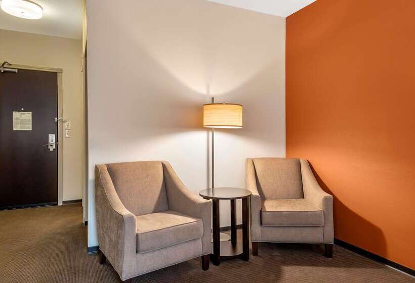 هتل Sleep Inn & Suites Moab Near Arches National Park