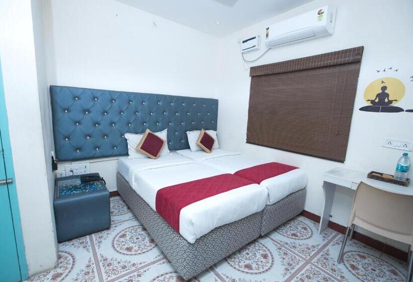 هتل Zingle Stay Airport