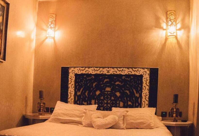 تختخواب و صبحانه Riad Golf Stinia