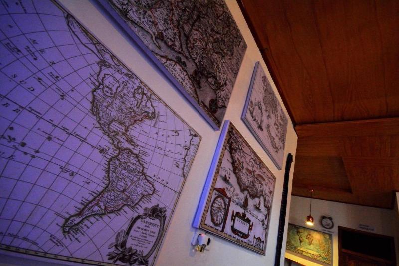 تختخواب و صبحانه World Bnb