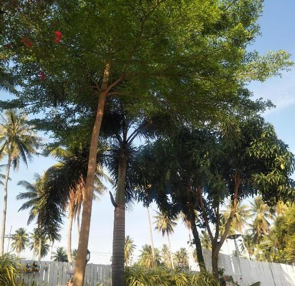 Saan Rak Resort