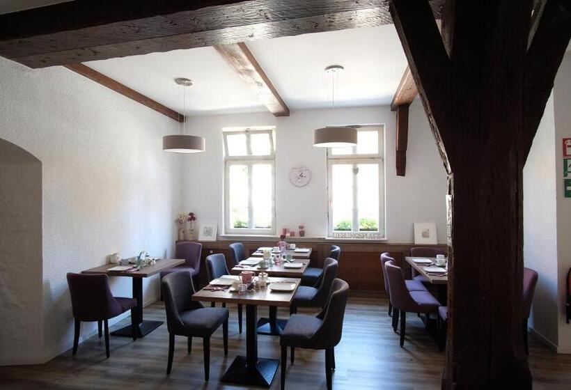 Bed and Breakfast Gastehaus Zur Sonne