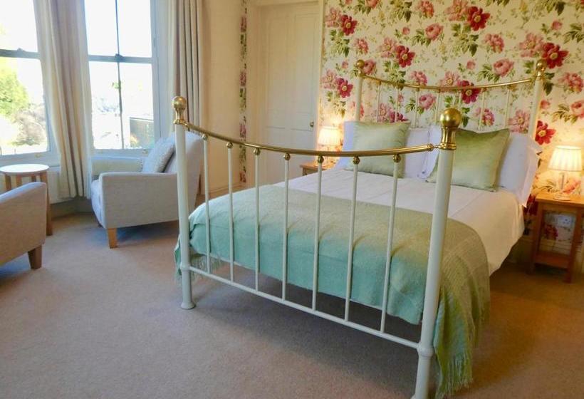Dartmoor House B&b