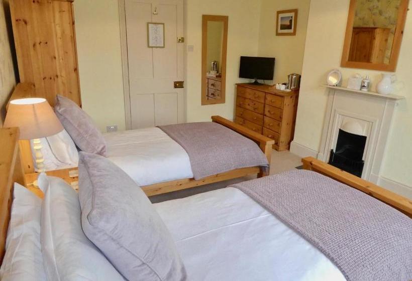 Dartmoor House B&b