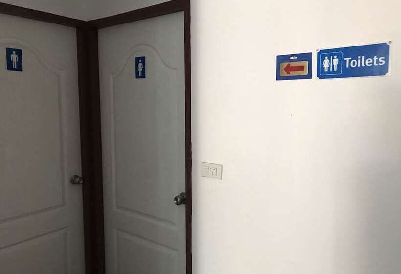 Decho Hostel