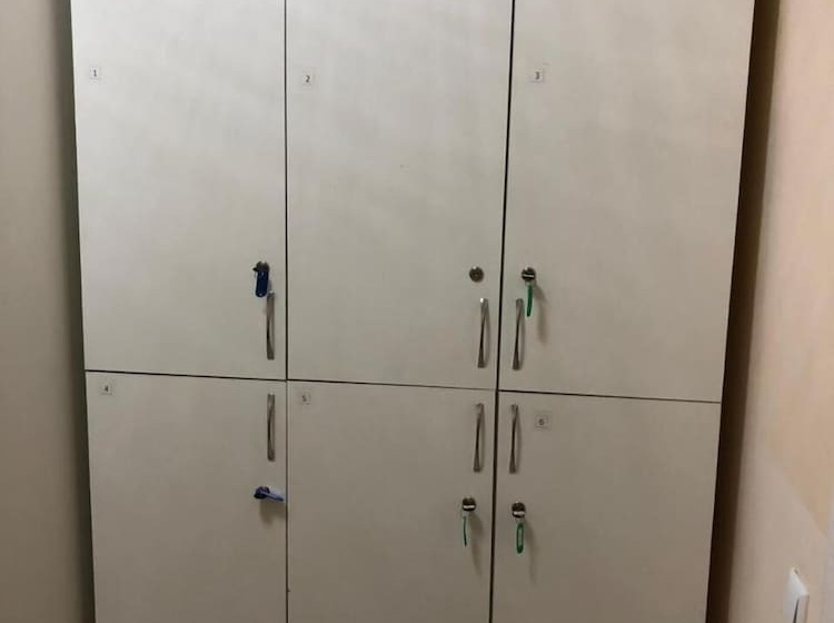 Elite Hostel