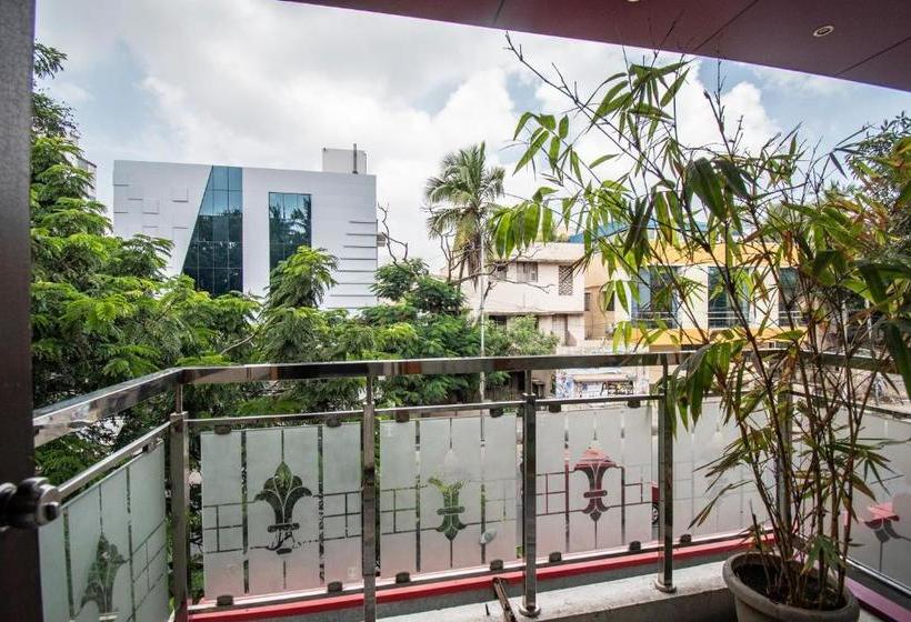 בית מלון כפרי Fab Nk Courtyard