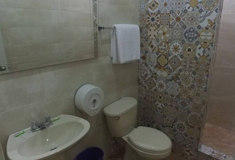 Hotel Luar