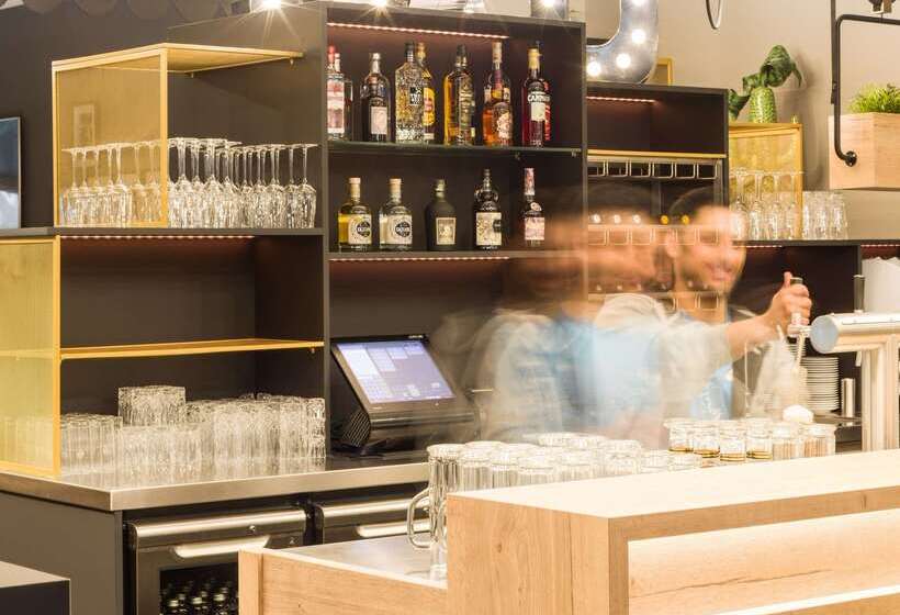 هتل Holiday Inn   The Niu, Cobbles Essen, An Ihg