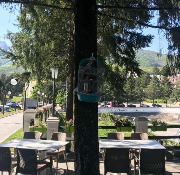 هتل Turizem Shkelzeni