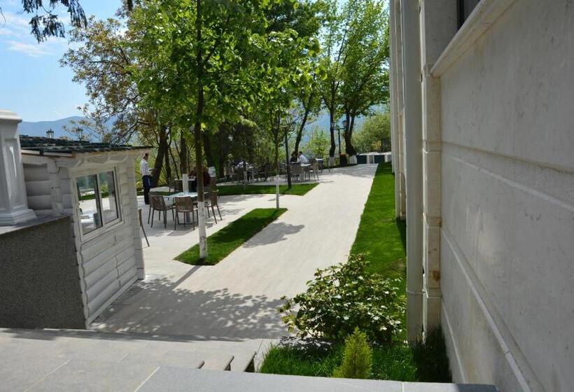 هتل Turizem Shkelzeni