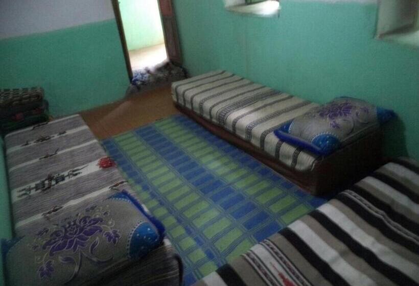 تختخواب و صبحانه Gite Ousalem