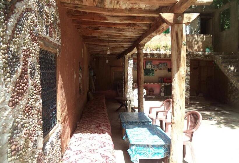 تختخواب و صبحانه Gite Ousalem