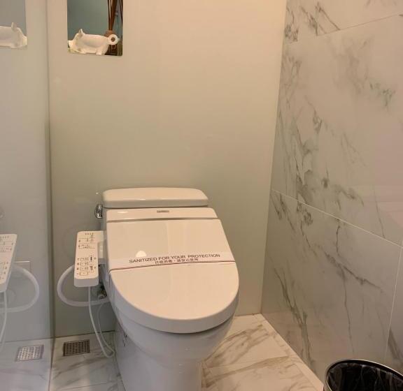 تختخواب و صبحانه 山月二二villa溫泉墅