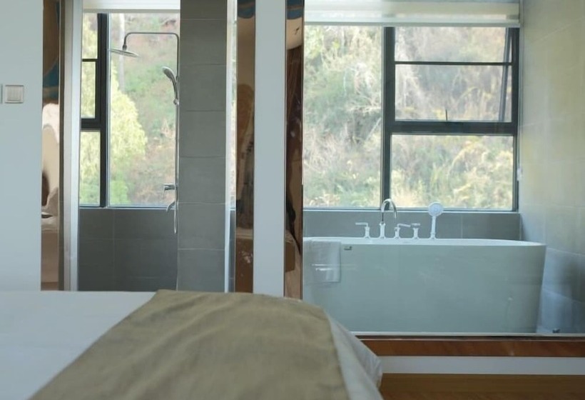 هتل Greentree Inn Dali Erhai Binhai Ave Seaview Business