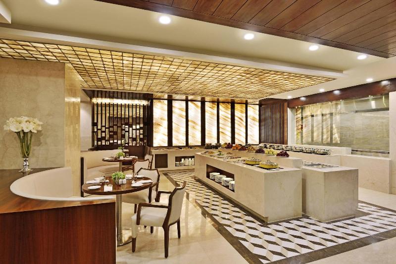 בית מלון כפרי Four Points By Sheraton Srinagar