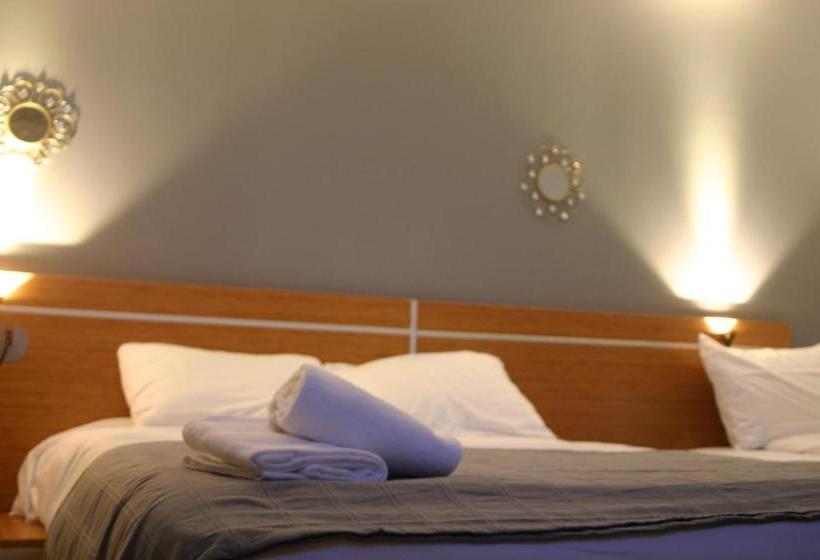 בית מלון כפרי Hôtel Astral