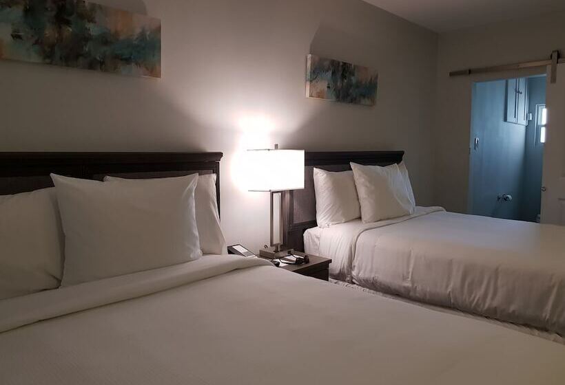 King S Hotel & Residences