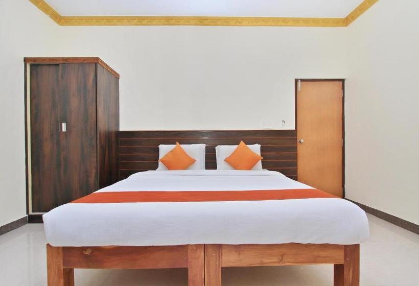 호텔 Lee Comfort Kushalnagar