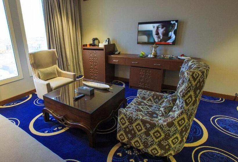 هتل Swiss In Tabuk