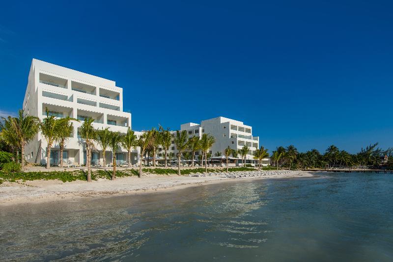 هتل Izla Beach Front