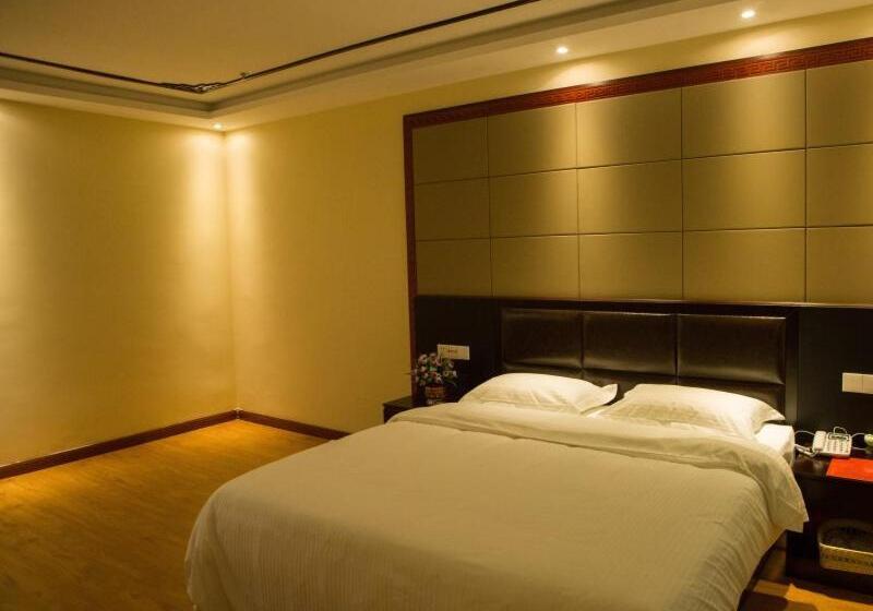 فندق Greentree Inn Shandong Zaozhuang Shanting Jinkeguoji Yijiaren Business