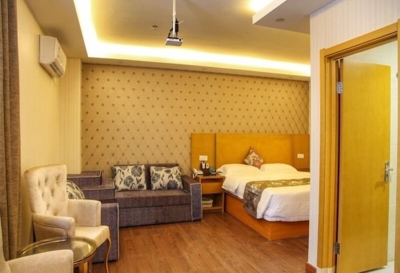 Otel Greentree Inn Zhuhai Mingzhu Station Express